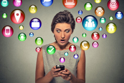 Social Media Affects Your Scholarship Chances