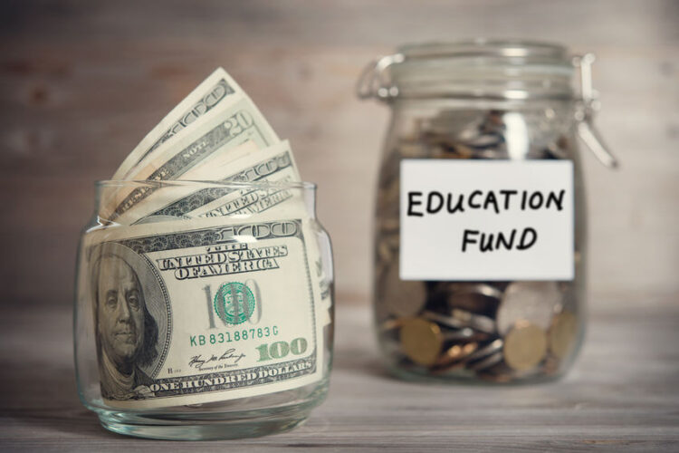 The Differences Between Scholarships, Grants, and Loans