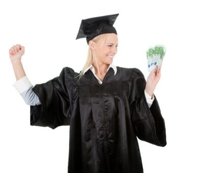 How Do You Actually Find Scholarships?