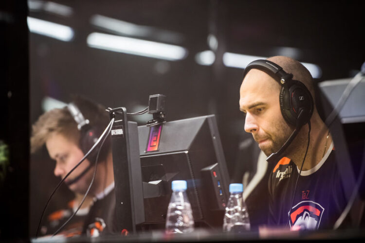 E-Sports Scholarships