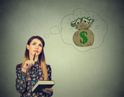 How Is a Student Loan Different Than a Scholarship?